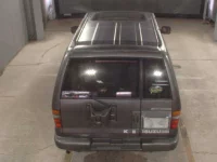 Isuzu BIGHORN лот № 8431 оценка 3  с аукциона в Японии 5