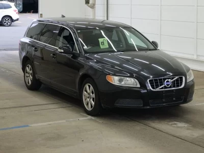 Volvo V70  с аукциона в Японии