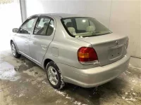 Toyota PLATZ лот № 11001 оценка 3.5  с аукциона в Японии 1