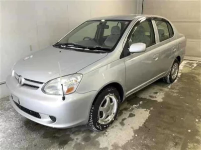 Toyota PLATZ  с аукциона в Японии