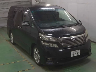 Toyota VELLFIRE  с аукциона в Японии