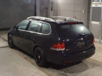 Volkswagen GOLF VARIANT  с аукциона в Японии