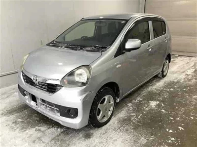 Toyota PIXIS EPOCH  с аукциона в Японии