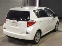 Toyota RACTIS лот № 8454 оценка 3.5  с аукциона в Японии 4