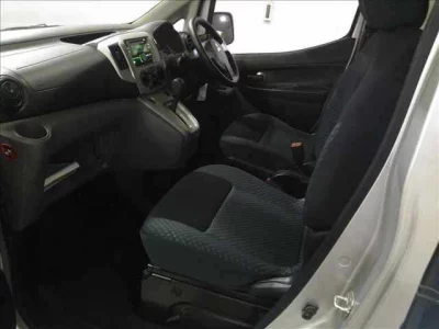 Mitsubishi DELICA D3  с аукциона в Японии