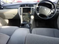 Toyota CROWN лот № 2111 оценка 3.5  с аукциона в Японии 2