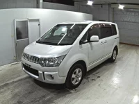 Mitsubishi DELICA D5 лот № 2110 оценка R  с аукциона в Японии 3