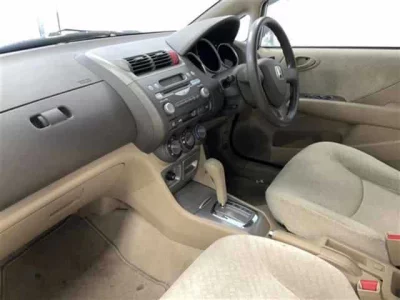 Honda FIT  с аукциона в Японии