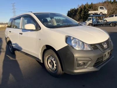 Nissan AD  с аукциона в Японии