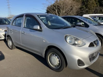 Nissan MARCH  с аукциона в Японии