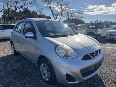 Nissan MARCH  с аукциона в Японии