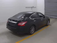 Nissan TEANA лот № 7042 оценка 3.5  с аукциона в Японии 3