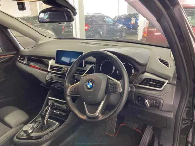 BMW 2-Series  с аукциона в Японии