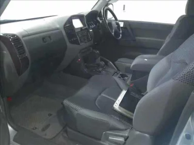 Mitsubishi PAJERO  с аукциона в Японии