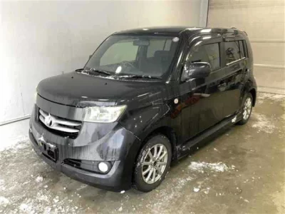 Toyota BB  с аукциона в Японии