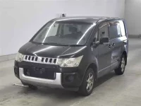 Mitsubishi DELICA D5 лот № 25110 оценка 3  с аукциона в Японии 3