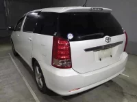 Toyota WISH лот № 3077 оценка R  с аукциона в Японии 3