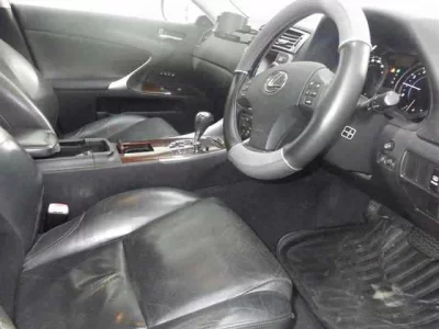 Lexus IS  с аукциона в Японии