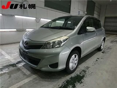 Toyota VITZ  с аукциона в Японии