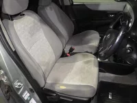 Toyota VITZ лот № 3083 оценка 3.5  с аукциона в Японии 8