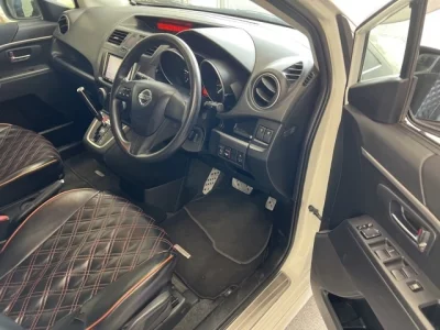 Nissan LAFESTA  с аукциона в Японии