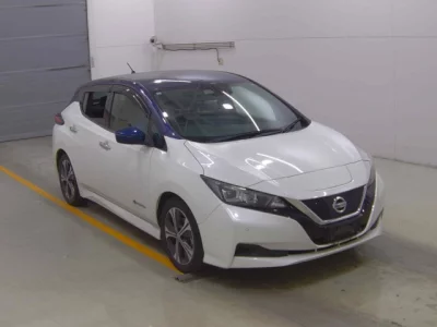 Nissan LEAF  с аукциона в Японии