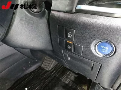 Toyota VELLFIRE  с аукциона в Японии