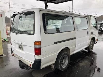 Hino DUTRO  с аукциона в Японии