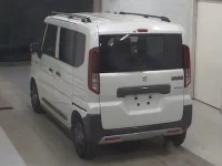 Suzuki SPACIA GEAR лот № 29 оценка 6  с аукциона в Японии 1