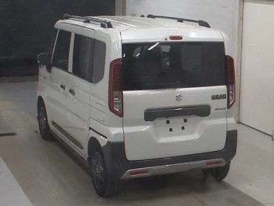 Suzuki SPACIA GEAR  с аукциона в Японии