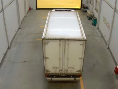 Isuzu ELF  с аукциона в Японии