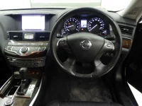 Nissan FUGA лот № 8017 оценка 3  с аукциона в Японии 4