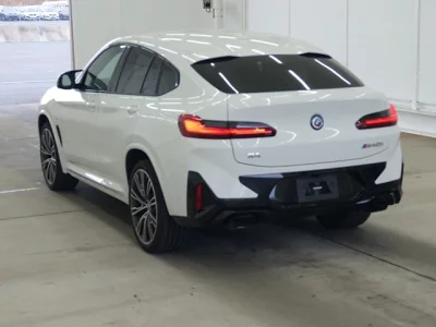 BMW X4  с аукциона в Японии