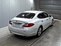 Nissan FUGA лот № 2162 оценка R  с аукциона в Японии 4