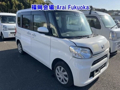 Daihatsu TANTO  с аукциона в Японии
