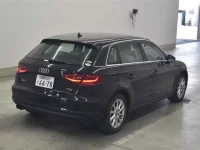 Audi A3 лот № 25125 оценка 3.5  с аукциона в Японии 4