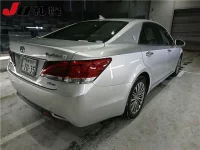 Toyota CROWN лот № 1518 оценка 4  с аукциона в Японии 1