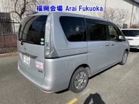 Nissan SERENA лот № 42008 оценка 3.5  с аукциона в Японии 9