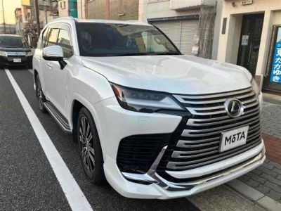 Lexus LX  с аукциона в Японии