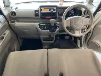 Honda N BOX лот № 2400 оценка 3.5  с аукциона в Японии 4