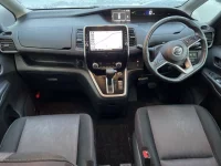 Nissan SERENA лот № 6027 оценка 3.5  с аукциона в Японии 3