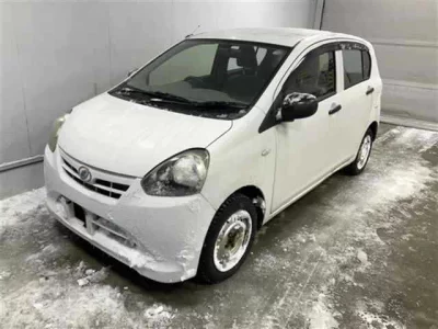 Daihatsu MIRA E S  с аукциона в Японии
