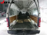 Toyota HIACE VAN лот № 1526 оценка R  с аукциона в Японии 5