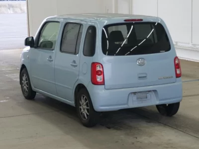 Daihatsu MIRA  с аукциона в Японии