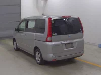 Nissan SERENA лот № 8512 оценка R  с аукциона в Японии 1