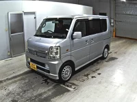 Suzuki EVERY WAGON лот № 2186 оценка R  с аукциона в Японии 3