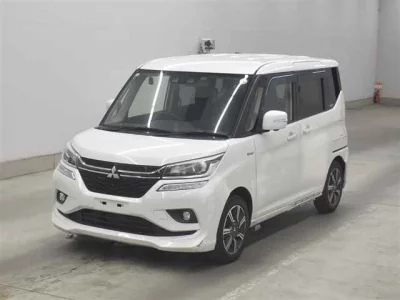 Mitsubishi DELICA D2
