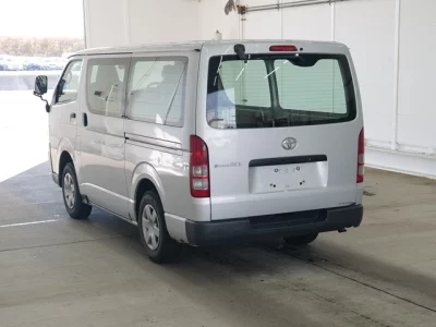 Toyota REGIUS ACE VAN  с аукциона в Японии