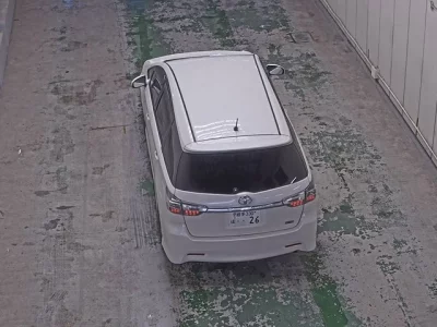 Toyota WISH  с аукциона в Японии
