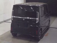 Suzuki SPACIA лот № 57 оценка S  с аукциона в Японии 4